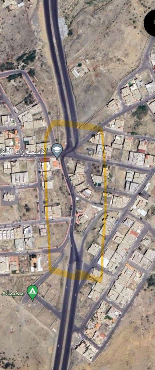_ill7lli's tweet photo. @asirmunicipal للاسف مازالت هناك "وصله" فالطريق 
لم تكتمل ومؤثرة على السلامة المرورية
وايضاً على انسيابية الطريق وهي عائق كبير
لسالكي الطريق اتمنى ايجاد حل لها.

#أمانة_منطقة_عسير 
@AJali_2030 https://t.co/oScSGKlwRR