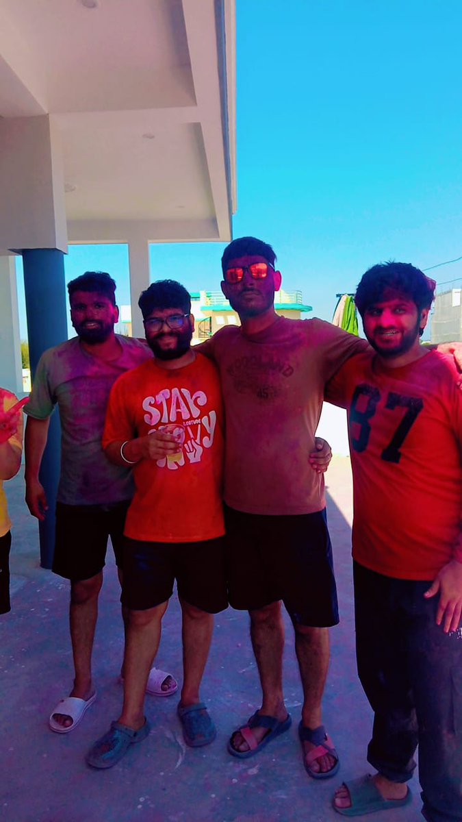 NitinChamola's tweet photo. रंगोत्सव ♥️
#Holi 
@joshi225 @ItsPGauravUK https://t.co/Z9P7yGTEbB