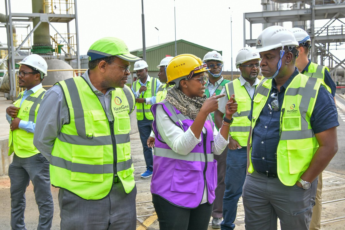 As part of our #DevelopingPotential initiative, we advocate for personal development and empowerment. We promote mentorship and training programs for career and leadership development, self-empowerment, personal brand building, & handling workplace issues. #KenGenPinkEnergy ^TK