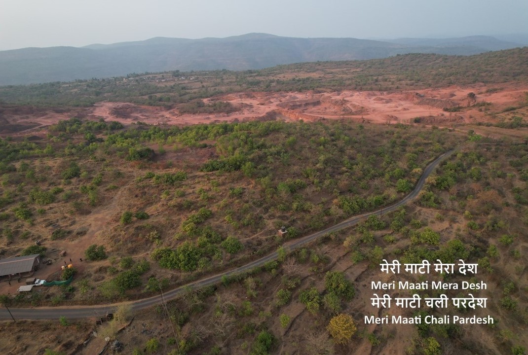 Bhavesh Karekar (@bhaveshk15) on Twitter photo <a href="/moeff/">moeff</a> <a href="/mpcb_official/">Maharashtra Pollution Control Board</a> <a href="/CPCB_OFFICIAL/">Central Pollution Control Board</a> Need your immediate attention to #StopIllegalMining work at #Rowale #Umbershet
#MeriMaatiMeraDesh #MeriMaatiChaliPardesh
<a href="/PMOIndia/">PMO India</a> <a href="/CMOMaharashtra/">CMO Maharashtra</a> <a href="/mygovindia/">MyGovIndia</a> <a href="/mygovMaha/">MyGov Maharashtra</a> <a href="/PIB_India/">PIB India</a> <a href="/narendramodi/">Narendra Modi</a> <a href="/Dev_Fadnavis/">Devendra Fadnavis</a>
#SaveKokan #рдорд╛рддреАрдЪреАрдЪреЛрд░реА <a href="/moeff/">moeff</a> <a href="/mpcb_official/">Maharashtra Pollution Control Board</a> <a href="/CPCB_OFFICIAL/">Central Pollution Control Board</a> Need your immediate attention to #StopIllegalMining work at #Rowale #Umbershet
#MeriMaatiMeraDesh #MeriMaatiChaliPardesh
<a href="/PMOIndia/">PMO India</a> <a href="/CMOMaharashtra/">CMO Maharashtra</a> <a href="/mygovindia/">MyGovIndia</a> <a href="/mygovMaha/">MyGov Maharashtra</a> <a href="/PIB_India/">PIB India</a> <a href="/narendramodi/">Narendra Modi</a> <a href="/Dev_Fadnavis/">Devendra Fadnavis</a>
#SaveKokan #рдорд╛рддреАрдЪреАрдЪреЛрд░реА