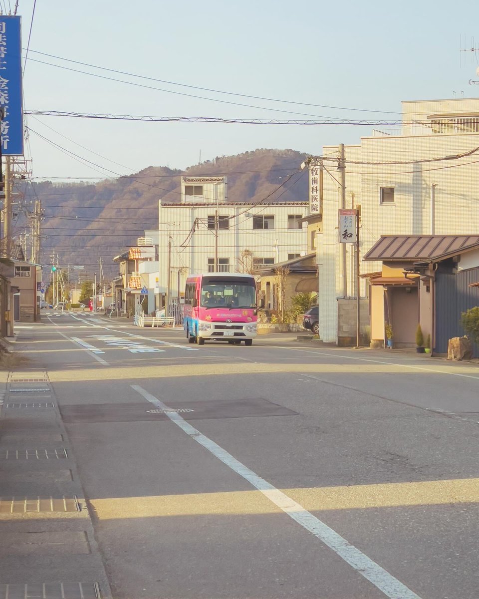 Caluc0201's tweet photo. 「映える」と「エモい」のぼくのイメージです。
#就労支援b型 #グラフィックデザイン #ロゴデザイン #画像生成ai #ai #イラスト #写真 #カメラ #プログラミング #マーケティング #執筆 #動画編集 #音楽制作 #福祉 #福祉事業所 #福井県 #大野市 #caluc https://t.co/0u5LZTNqRL