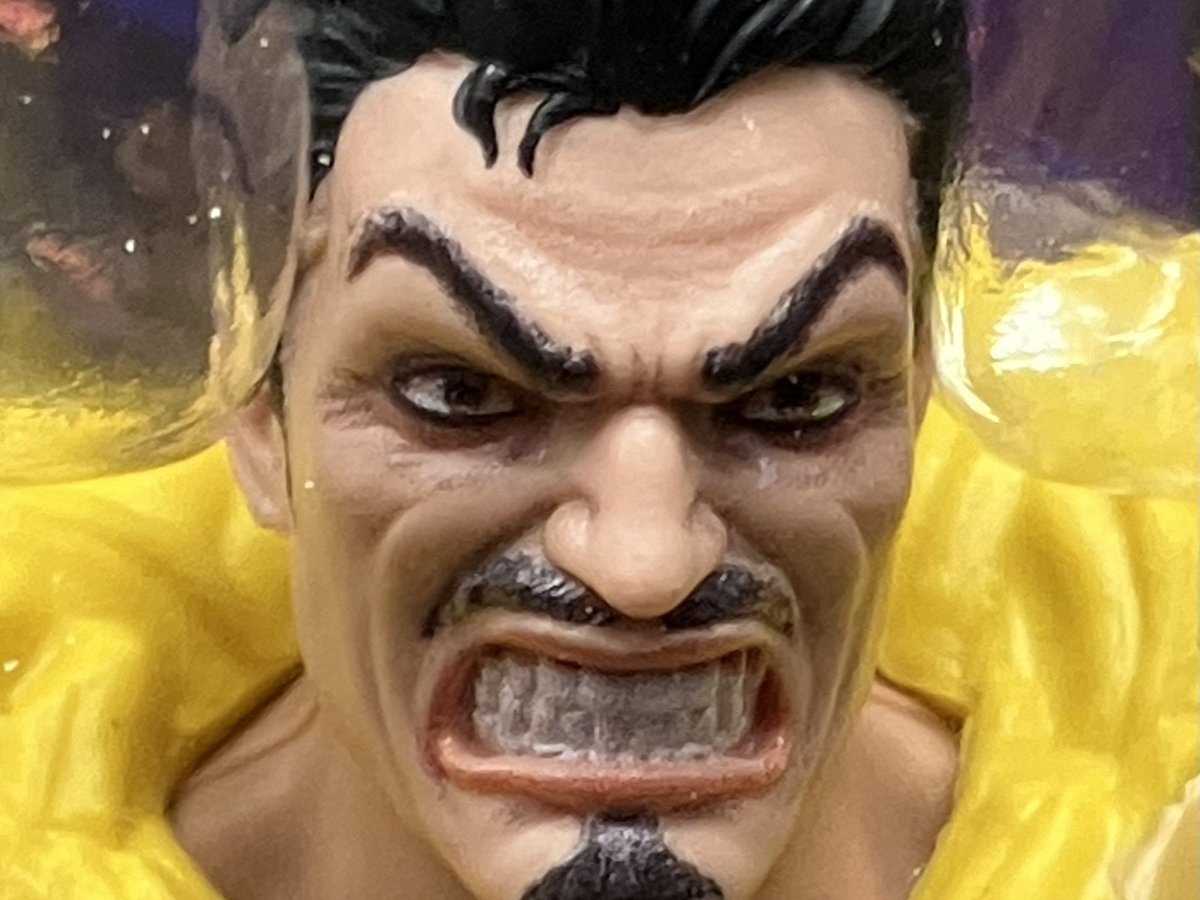garimpeiro_toys's tweet photo. こう寒いと温泉に浸かりたくなるな！

温泉といえば湯浴みする姿が印象的なカピバラさんだけど、そのイメージとは裏腹に最高時速50kmで走れるらしいぞ！

ちなみにクレイヴンの最高時速は60マイル（約96km）！

マーベルレジェンド 「クレイヴン・ザ・ハンター」好評販売中！
https://t.co/i0mqWJ5DbL https://t.co/1wDsFOWz7F