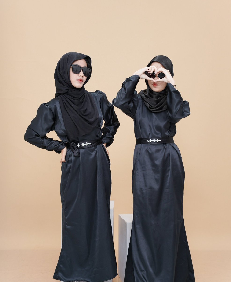 Dynna07_'s tweet photo. kedua kalinya, mana couple an baju nya😭 https://t.co/vWtdOn0xHH