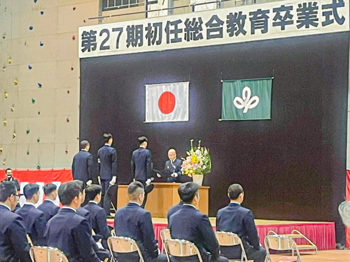 【宮城県消防学校を卒業しました】 令和6年3月19日に宮城県消防学校初任総合教育第27期の卒業式が執り行われ、仙台市消防局からは21名の消防士が卒業しました。 市民の皆様の期待に応えられるよう、これからも精進していきます！