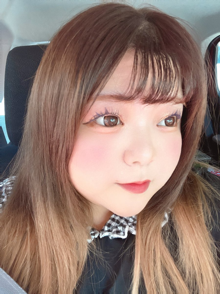 churamoca's tweet photo. こんな私でも応援してくれますか https://t.co/fD1CJ74IGy
