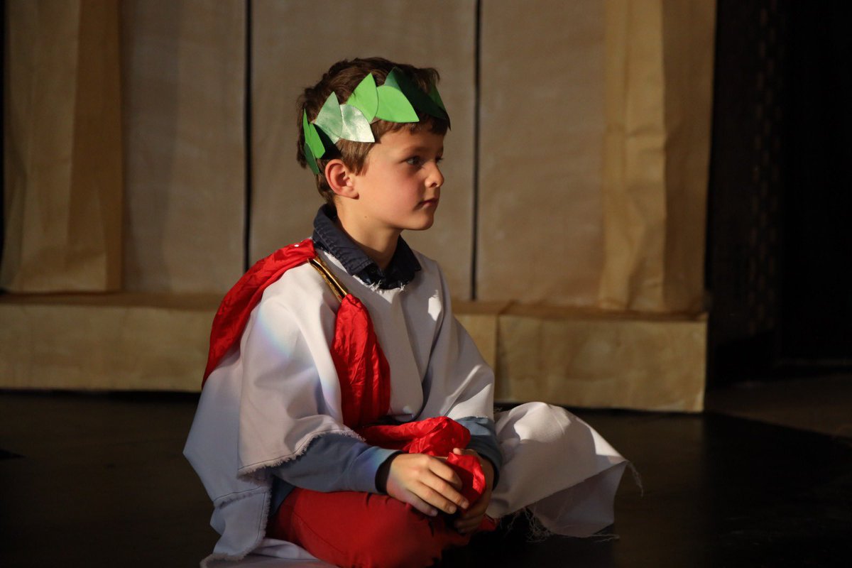 ICS_Amman's tweet image. Throwback to the incredible voyage to Ancient Rome led by our Year 3 students through their mesmerizing performance! 

#WeAreICS #ThrivelCS #ICS #Education #Jordan #Learning #Students #Determination #Integrity
#Respect #Empathy #Equity #Diversity