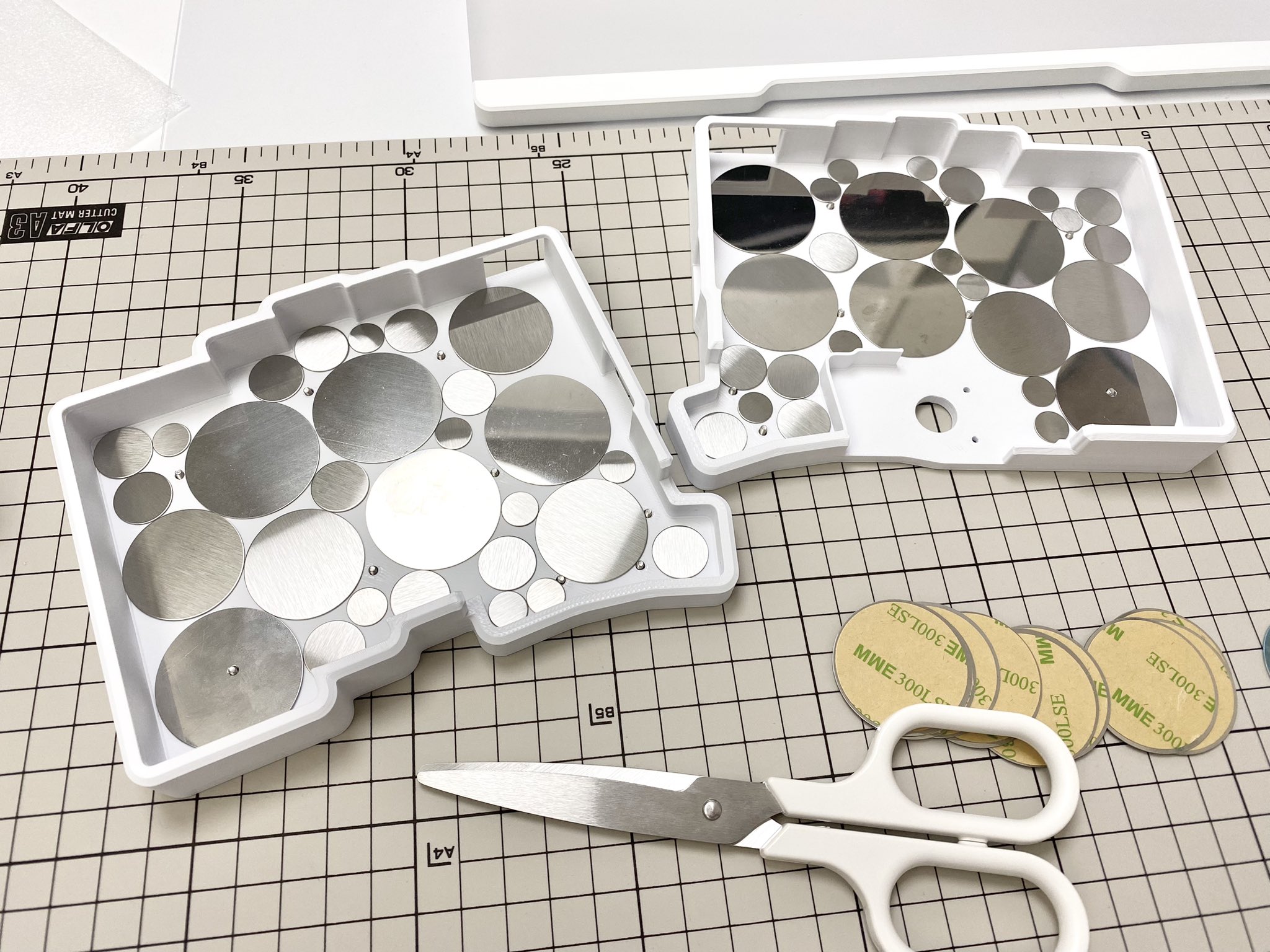 Keyball39　書斎モデル　吸音材+磁力プレート装備 Keyball39 書斎モデル 吸音材+磁力プレート装備