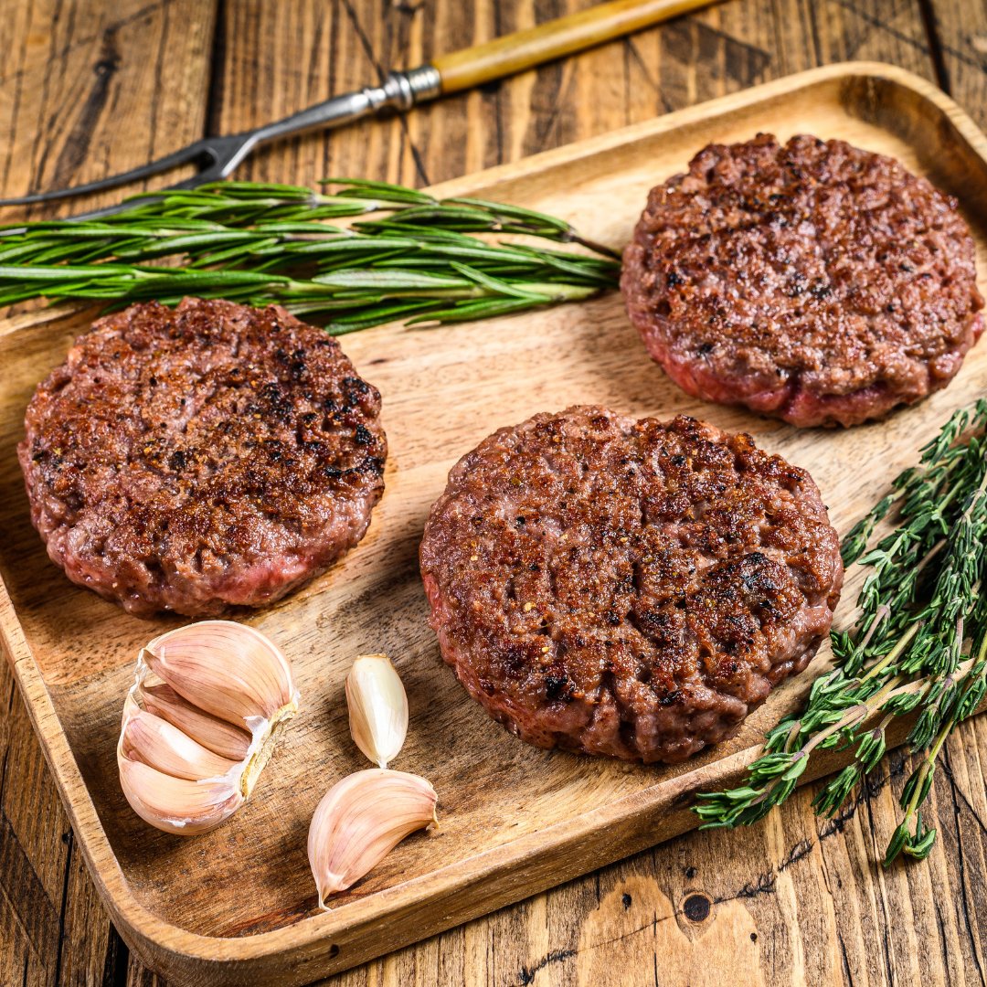 Almost time to get those BBQ's going!🍔❤️🔥

#wagyuburger #foodie #ivow #wagyu #burger #tasty #dinner #food #meat #protein #friends