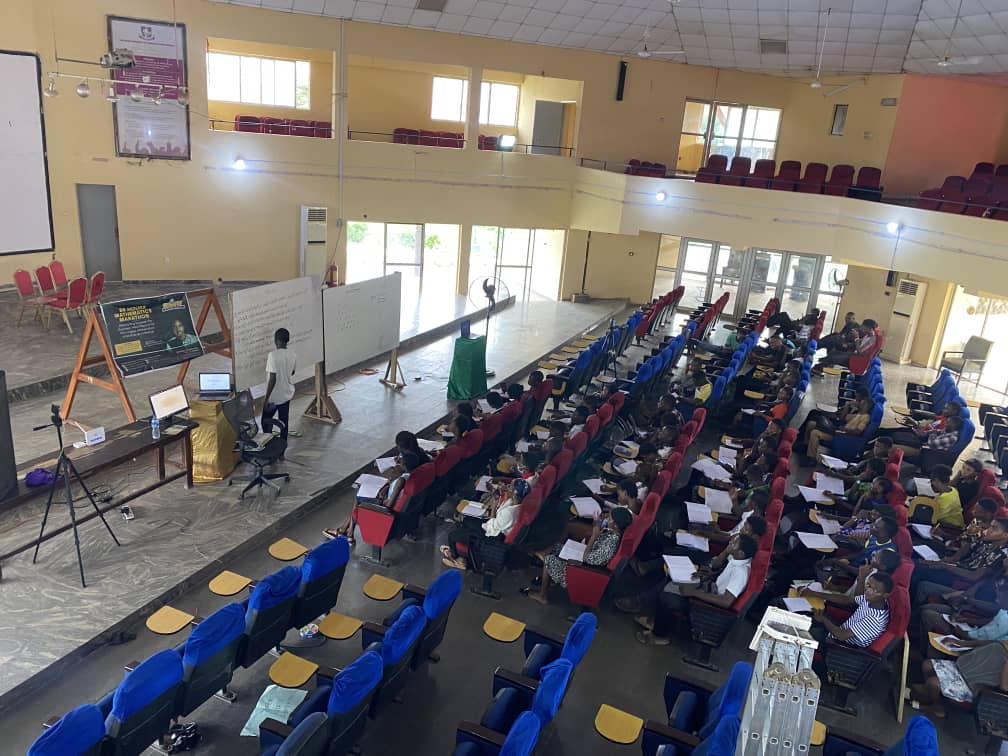DmainmanOFFUTA's tweet photo. @GWR A student of Federal University Of Technology Akure, Ondo State, Nigeria did this... Kindly review the correspondence sent to your end. 
Thanks. https://t.co/f8v15wGpcf