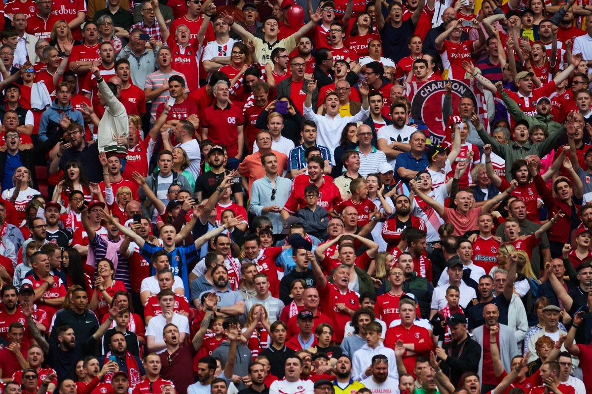 1,335 Charlton Athletic fans will be enjoying some bank holiday football in a 𝘀𝗼𝗹𝗱 𝗼𝘂𝘁 away end at Exeter on Good Friday! 🙌 A 420+ mile round trip for the Addicks 🛣️ Top away support! #cafc