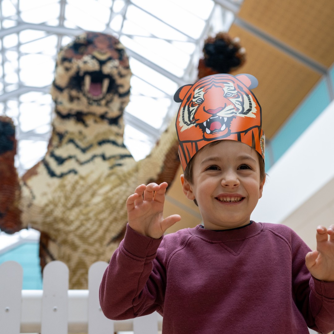 Join our Into the Wild trail, with @FOR_Cardiff, for a fun family day out this Easter. Our incredible sculptures are made from over 500,000 bricks – can you spot them all? 🔍 🐼 🐵 🐯 Into the Wild runs until Sunday 7th April – plan your visit! bit.ly/3wRoIvD