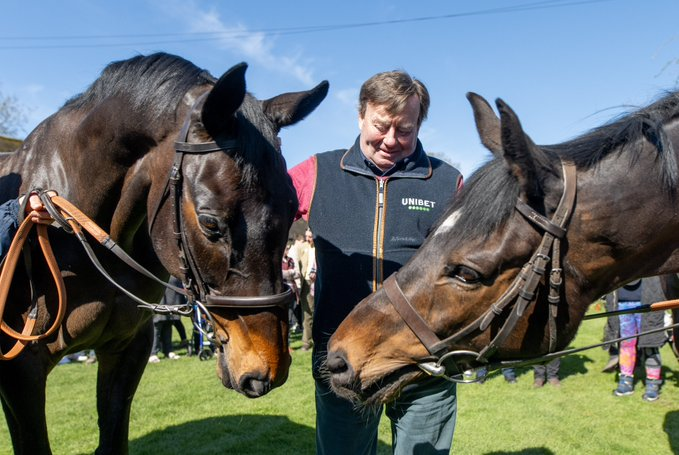 🚨THE LAMBOURN OPEN DAY NEEDS YOUR HELP 🫵 Following the cancellation of this year's event, we need to raise as much money for our charities from the Silent Auction! lambournopenday.com/silent-auction/ Here is a thread of some of the best prizes on offer: Please RT!🙏