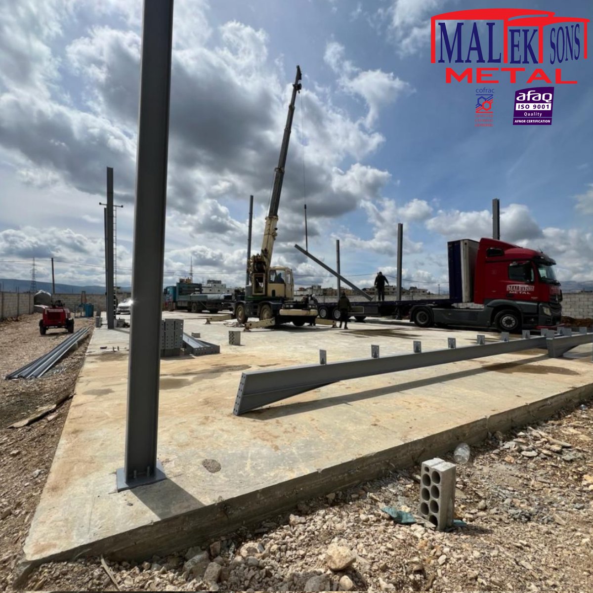 #underconstruction #hangar #hangars #concrete #concreteslab #foundation #sandwichpanel #cchannel #pillars #columns #beams #architecture #architect #metal #metalwork #metalindustry #steel #steelwork #steelfactory #maleksonsmetal