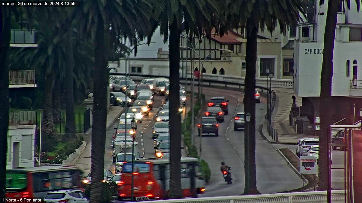 AHORA [08:13] #ViñaDelMar: Congestión en Avenida La Marina desde Hotel Miramar hasta Puente Ecuador en dirección a Reñaca. Considera un aumento en los tiempos de viaje