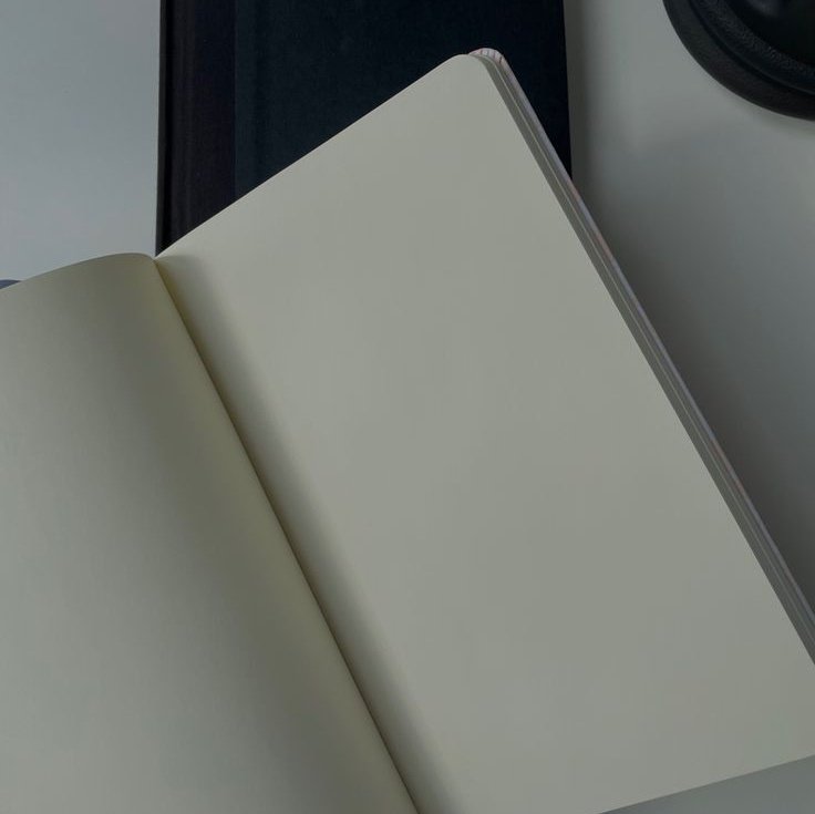 silimyy tweet picture