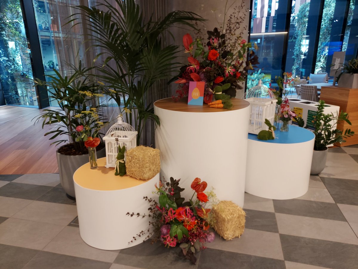 MichelleBlom8's tweet photo. Easter is in full swing at the office #melbourneconnect! https://t.co/yNY0Rnjg0A