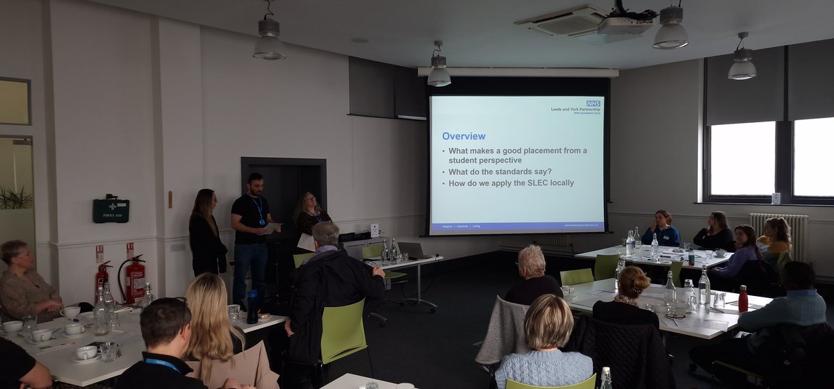 Next 'What makes a Good Placement?' @AlanCrump4 @WaldyPhD @SapphireeeA @ajm398 @BabijTamara @Deborah92837627 Mike & Tricia Clinical Educators & Tash 2nd Yr learning colleagues mental health nursing