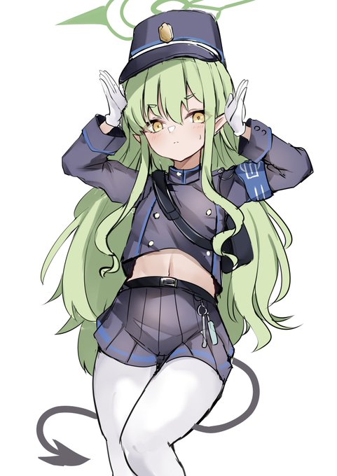 ハイランダーの謎ポーズしてるこっちの子好き 