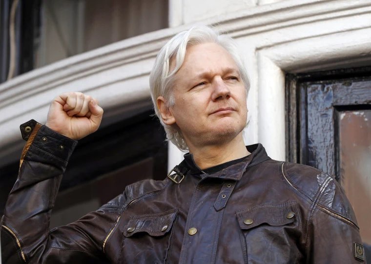 BREAKING🚨 The High Court in London has delivered the verdict that WikiLeaks founder Julian Assange can appeal his extradition to the United States where he is set to face espionage charges. (1/5)