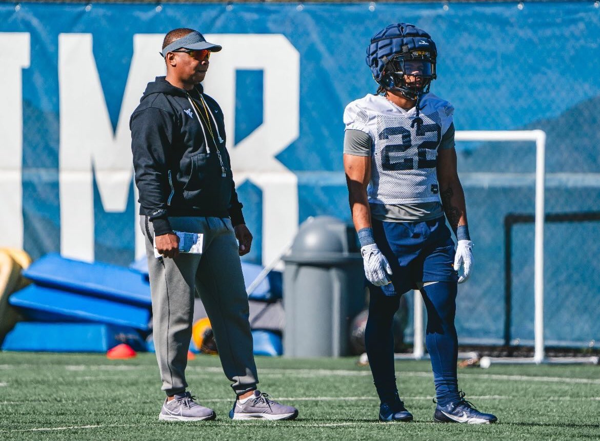 Back in the lab @CoachChadScott @WVUfootball