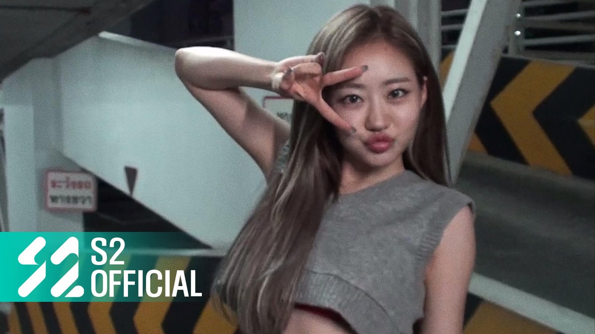 KISSOFLIFE_S2's tweet photo. KISS OF LIFE
1st Single Album [Midas Touch]

"DoN't be Afraid to love" : JULIE
🔗 https://t.co/CHYxyT66JV

🗓 2024. 04. 03 6PM (KST)

#KISSOFLIFE #키스오브라이프 #KIOF #키오프
#JULIE #NATTY #BELLE #HANEUL
#쥴리 #나띠 #벨 #하늘
#Midas_Touch https://t.co/2POuEQ3JgC