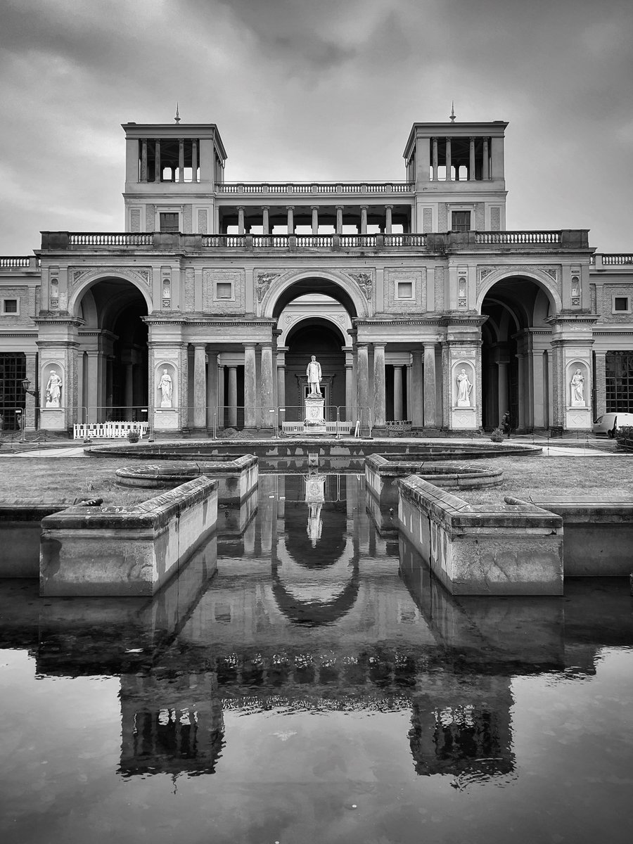 Soul’s reflection, only seen in calm waters 🖤 #ThePhotoHour #shotoniphone #mobilephotography #blackandwhite