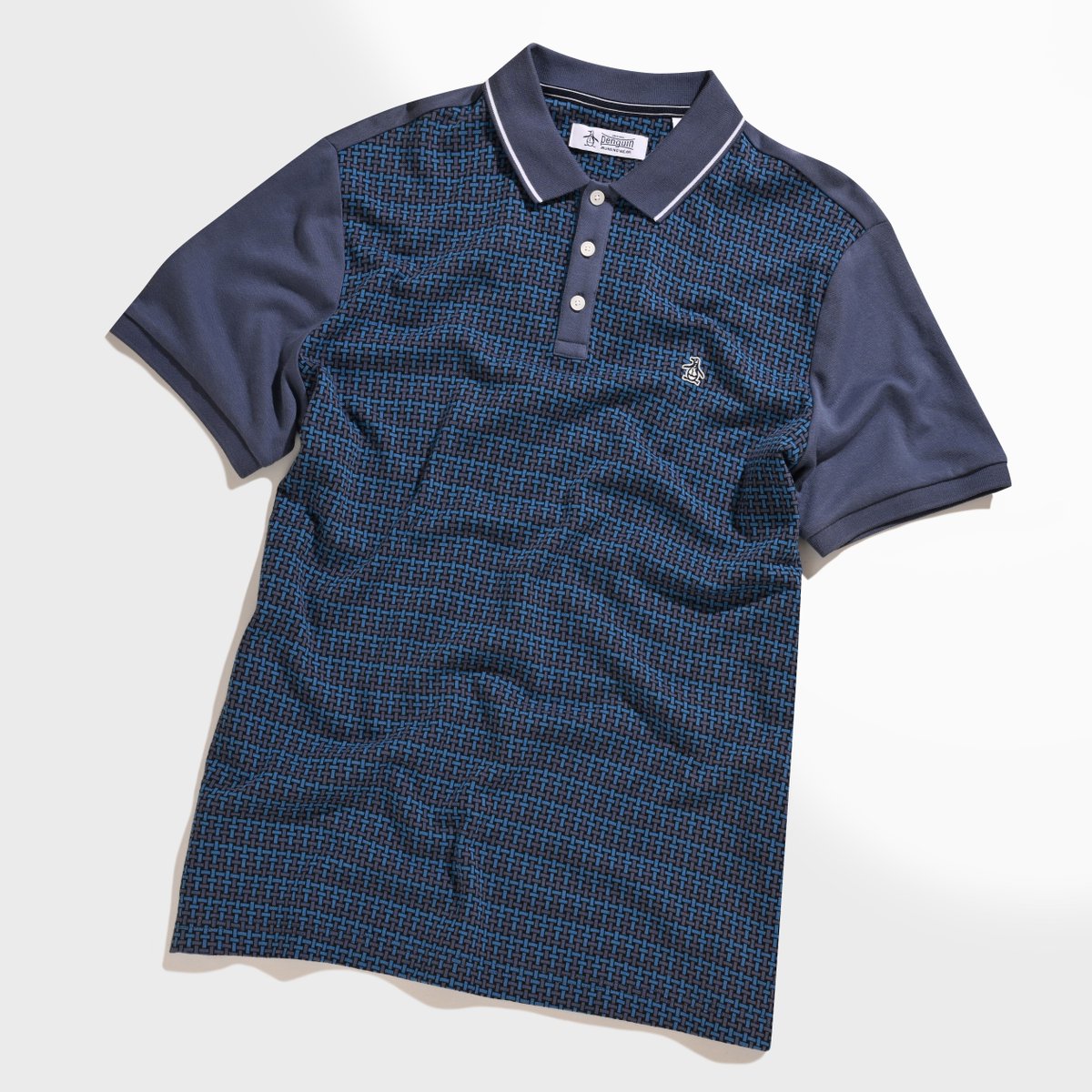 SS24 | Jacquard Polo featuring classic basketweave pattern. Available in Blue Indigo and Tourmaline. bit.ly/3TwYGFB

#OriginalGoodTime🐧