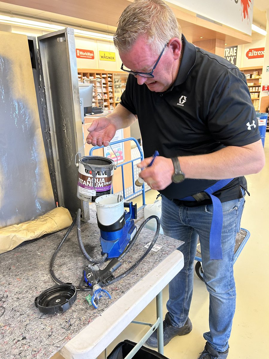 ScholsJ's tweet photo. Inloopochtend met ontbijt bij ProCoatings Rijswijk
Demonstratie met @GracoInc Ultra Quick Shot https://t.co/OaOyJlV8Bt