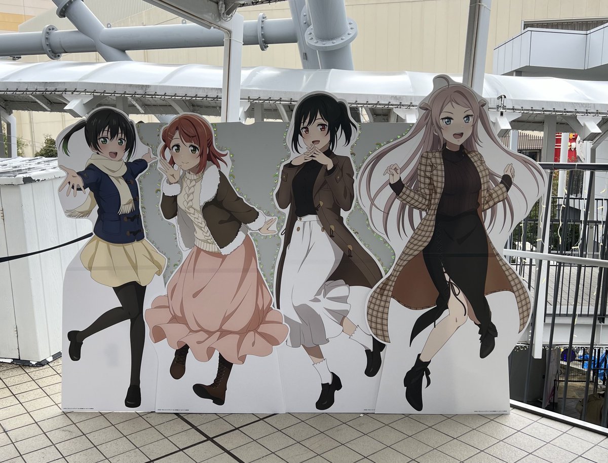 Anbata_83's tweet photo. 先日、レジャフェスとニジガク展行ってきました✨️
みんなかわいかったです…🌈 https://t.co/EhBTabkXG1