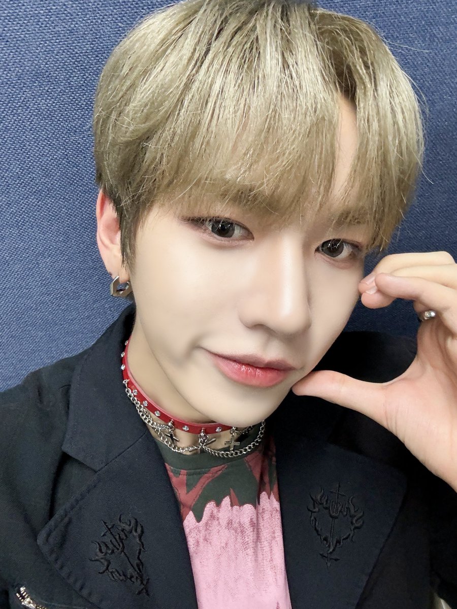 nSSign_official's tweet photo. [#한준] 사랑해. 사랑한다고. 사랑한다니까!!!!!

#엔싸인 #nSSign #HANJUN https://t.co/T5TJYZTU0b