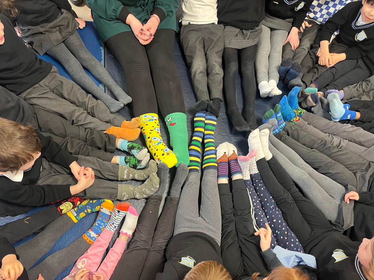 prendergastpri1's tweet image. World Down Syndrome Day. 
 We learnt a song in #Makaton and wore brightly coloured socks.