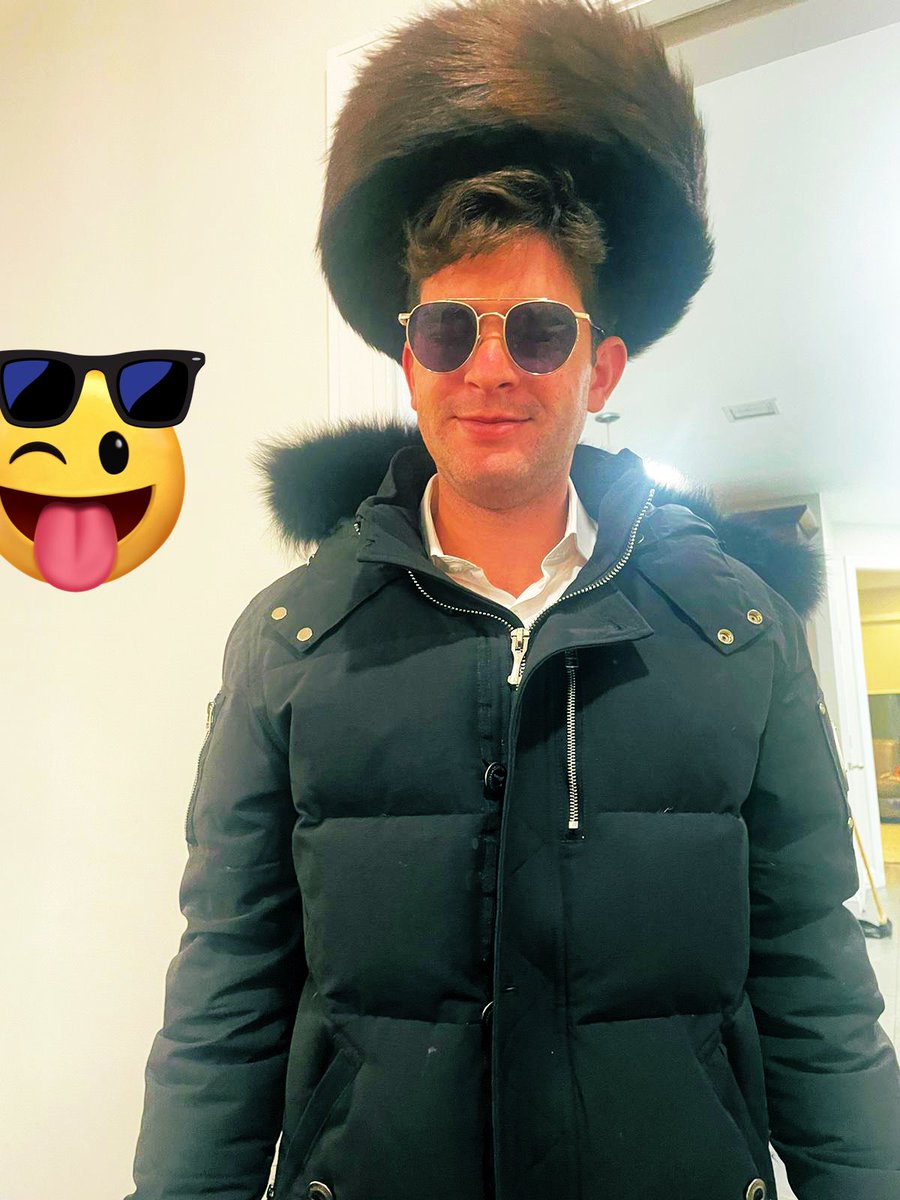 MayMayFriedman's tweet photo. What A Purim🎭🎭 it was!
Me in all my fantasy clothing- Shtreimel for the inner Chossid, Sunglasses for Topgun🕶️ (Tom Cruise😎), and of course the 🫎 coat that used to be my brothers- not anymore!!!I’m in ❤️💗❤️with it!  
I got tons of compliments on this Coat! 
#🐘🐘#BeisYeshaya https://t.co/4gRV9cIbuD