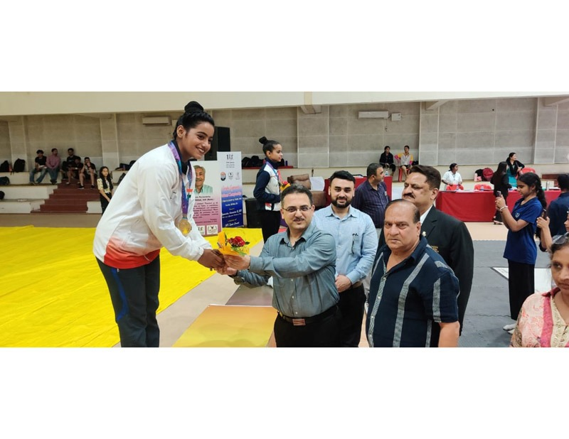 'Congrats to the winners at the National Aerobic Gymnastics Championship 2023-24 in Jammu! Thanks to the organizers for a great event. Let's support youth in sports for a brighter future! #Gymnastics #JammuAndKashmir' #VeeronKiBhoomi #GalaxyS24 #GalaxyAI #JazbaatiHaiDil #BBB24