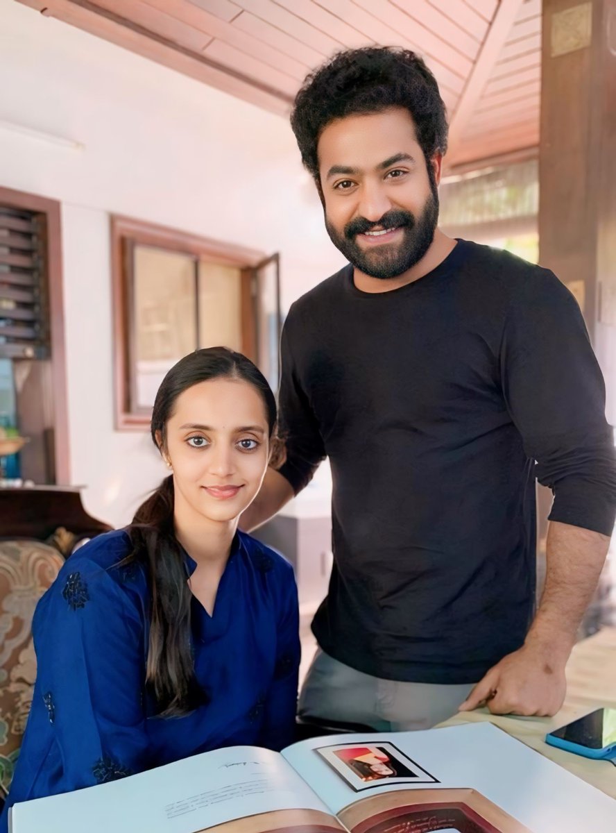 Happy Birthday Vadhina #LakshmiPranathi @tarak9999 ❤️🥰