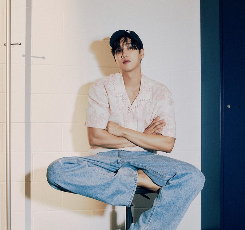 bohyunupdates's tweet image. #FlexXCop writer Kim Bada about #AhnBoHyun:

" He portrayed Jin Isoo so well that I can't imagine any other actor. I was wondering how he was going to portray the 1st time he went to work, when he commanded, 'I'm a cop, this is a murder in a secret room!'+

#안보현 #재벌X형사