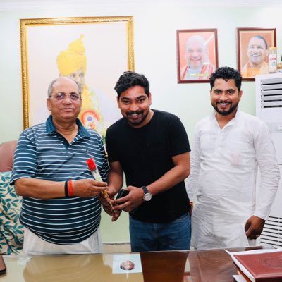 Narendrasapa's tweet photo. #NewProfilePic https://t.co/ykpZtG0ayG