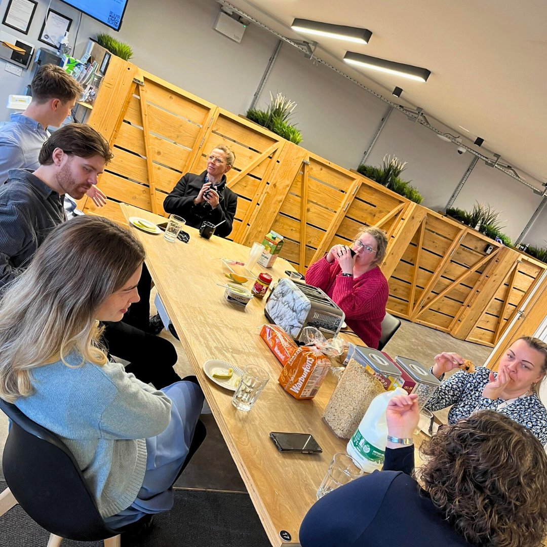 Dragoncoworking's tweet photo. 🥐 🍓 Morning conversations, hot coffee and freshly buttered toast. Always a lovely start to the day when it's Member's Breakfast.

What spread are you going for? (We have Biscoff too!)  Our favourite is @dockyardjamfactory ♥️ https://t.co/5ULj9QacIv