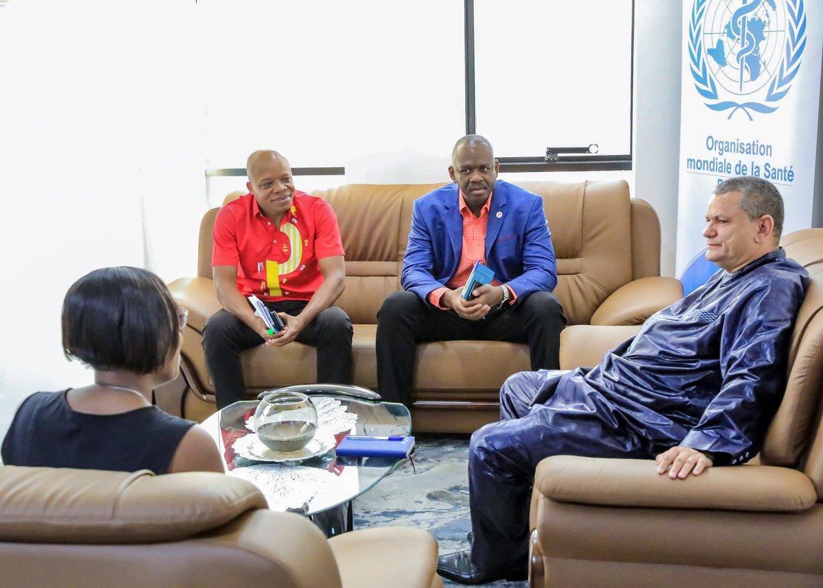 WhoBurundi's tweet photo. Rencontre ce 26/03 entre le Représentant de @WhoBurundi et une délégation de @MSF, conduite par son Directeur Régional, Mr. René Colgo. Les échanges ont porté sur les interventions du #GPFS au #Burundi dont @WhoBurundi assure le lead. https://t.co/Hweh3DiBwc
