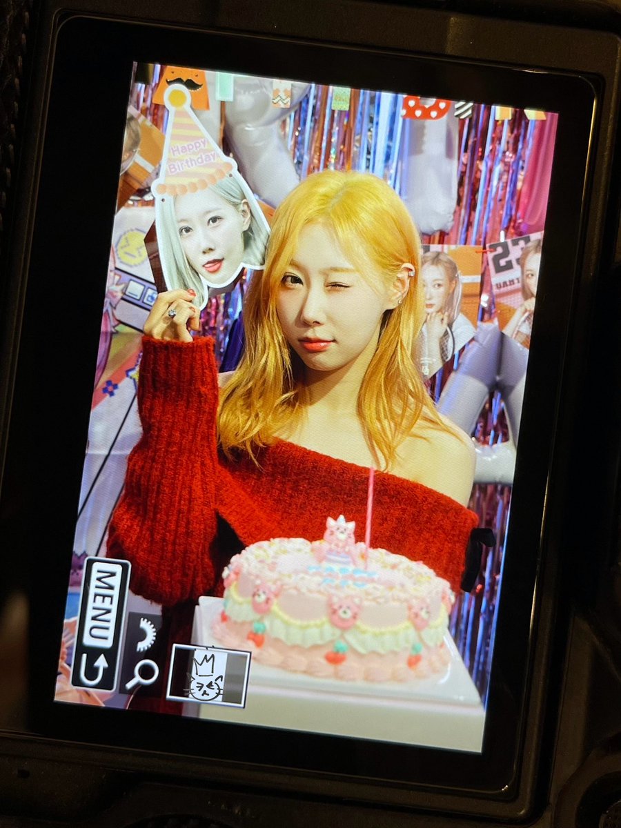 240326 HANDONG BIRTHDAY Cafe preview
DREAMCATCHER - HANDONG 

#Fantasy_Fairytale_몽환동화
#HappyHANDONGDay
<a href="/hf_dreamcatcher/">드림캐쳐 Dreamcatcher</a> 

#드림캐쳐 #dreamcatcher
#한동 #HANDONG #韩东