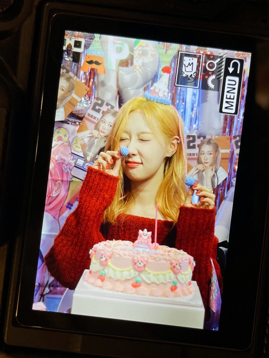 Wintry_Handong's tweet photo. 240326 HANDONG BIRTHDAY Cafe preview
DREAMCATCHER - HANDONG 

#Fantasy_Fairytale_몽환동화
#HappyHANDONGDay
@hf_dreamcatcher 

#드림캐쳐 #dreamcatcher
#한동 #HANDONG #韩东 https://t.co/9TGterb9sF