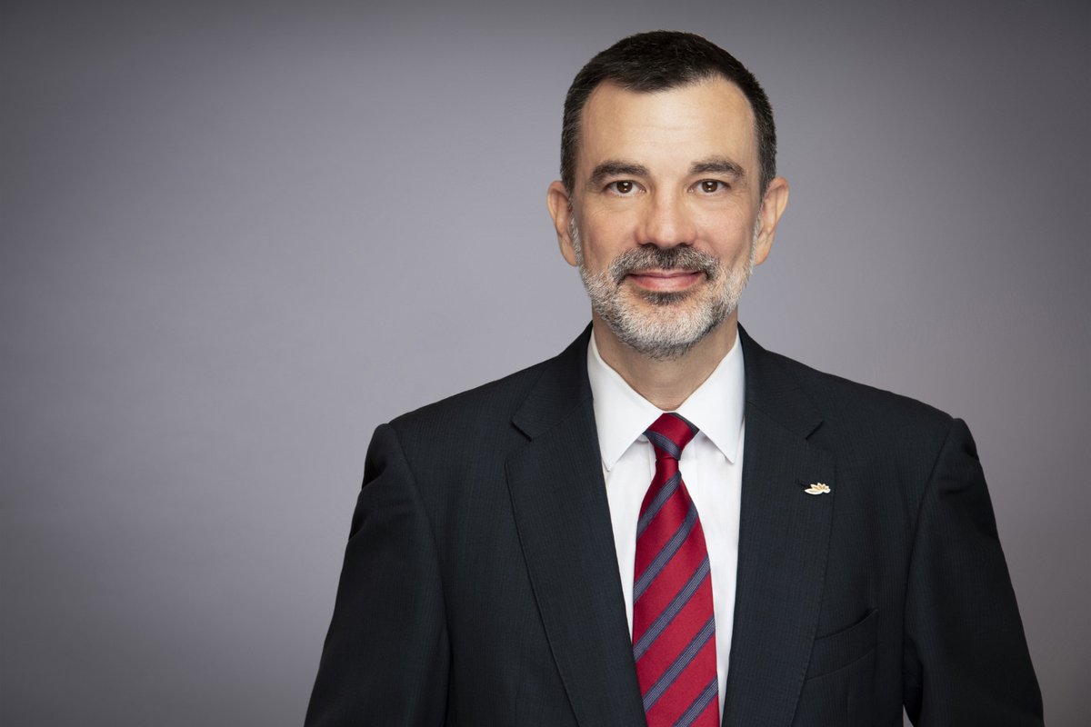 EnterpriseAMcom's tweet photo. AI in banking will be similar to the industrial revolution, creating more opportunity than it destroys, @Mashreq's Global Head of Retail Banking Fernando Morillo told us in the first of a two-part interview.
https://t.co/fqMaK6XFrd https://t.co/cGTwoGZyTj