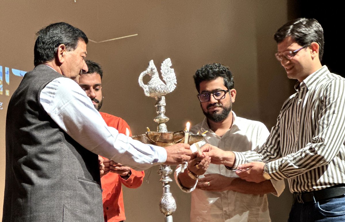 iam_rahulbasak's tweet photo. "As long as there is light, there will be hope in the unique life of humanity."

- Gora, Rabindranath Tagore

Lamp lighting moment at NIT Durgapur for the E-summit, with the Esteemed Director of NIT Durgapur

#Entrepreneurship https://t.co/Akb8eLSA3J