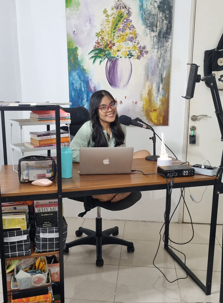 idhaumamah's tweet image. Nyetok konten #DatingSeries Youtube dulu, sebelum mudik Lebaran. 🎬