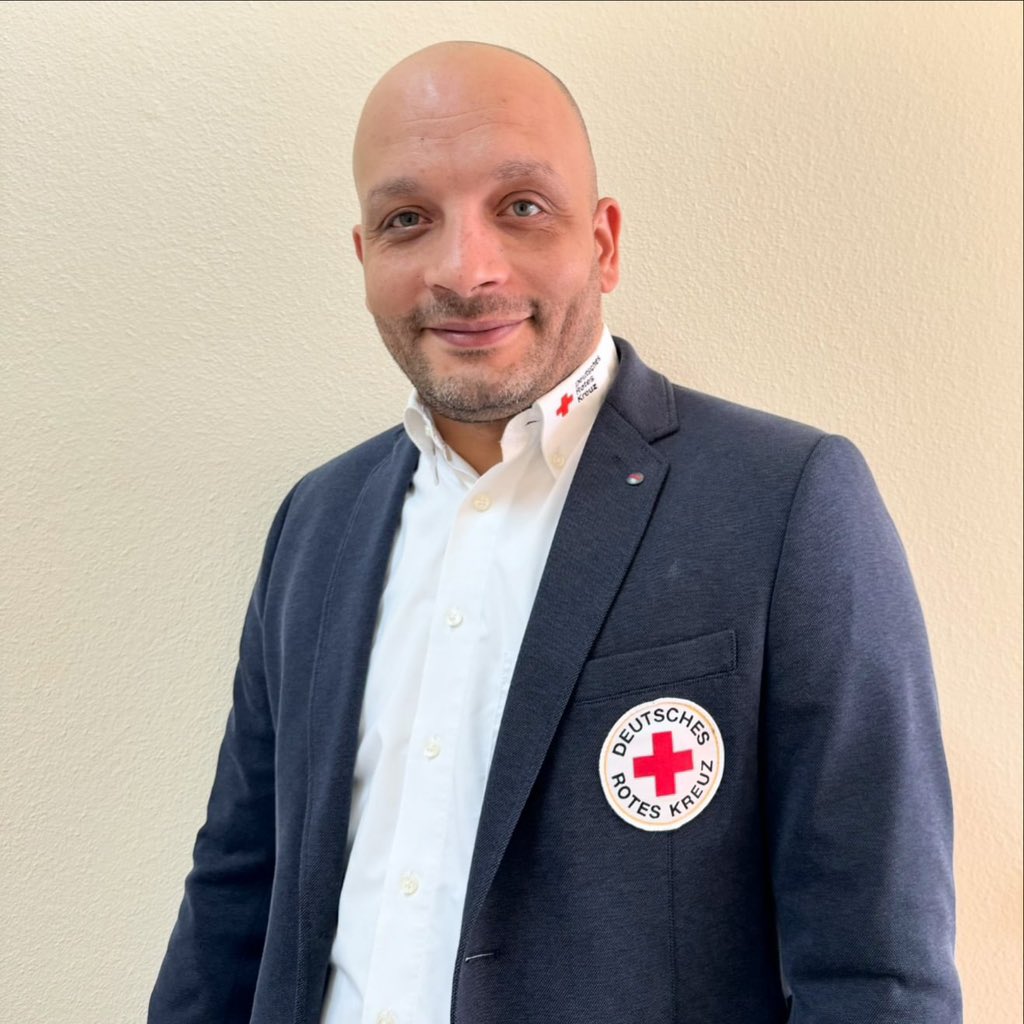 Vielfalt verteidigen, Diskriminierung bekämpfen, Menschlichkeit feiern. Das Deutsche Rote Kreuz: An Ihrer Seite, von der Ankunft bis zur gelungenen Integration.

#ehrenamt #ehrenamtverbindet #ehrenamtlich #herford #drk #drk #hilfsgesellschaft #kita #spd #drk #integrtion