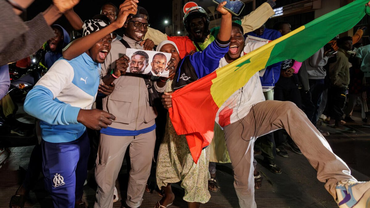 Sénégal : comment expliquer la victoire de Bassirou Diomaye Faye dès le premier tour ? ➡️ go.france24.com/S9F