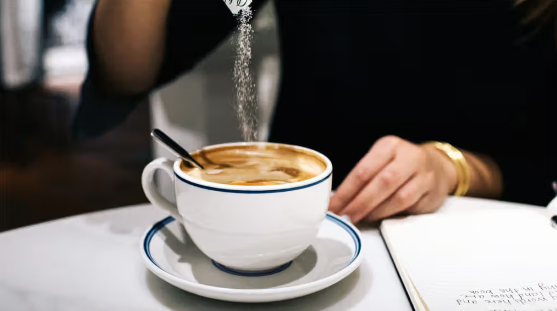 mediworldme_'s tweet photo. Discover the potential of sweeteners! Recent research hints that replacing sugar with low or no-calorie alternatives could assist with weight management post-rapid weight loss.
@mediworldme_
#Sweeteners #WeightManagement #HealthScience #deit #eathealthy #loss https://t.co/CbIG8TnVSO