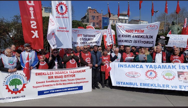 Eksik çıkarılan EYT yasası ile masada bırakılan,
5000 Prim ve Kısmi Emeklilik 
haklarımız verilmeli 
#EmeklilerSeçimeHazır
#5000KısmiHaktırTeslimiŞarttır
<a href="/isikhanvedat/">Prof. Dr. Vedat Işıkhan</a> 
<a href="/Akparti/">AK Parti</a> <a href="/MHP_Bilgi/">MHP</a>