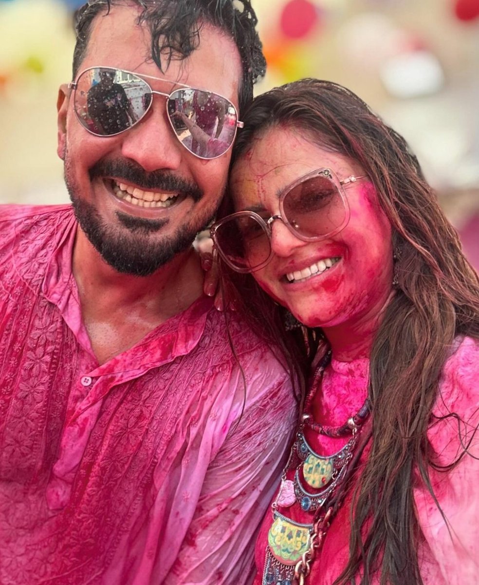 First Holi as a family ❤️🧿 @ashukla09 @RubiDilaik #AbhinavShukla #RubinaDilaik #RubiNav #RubiNavArmy