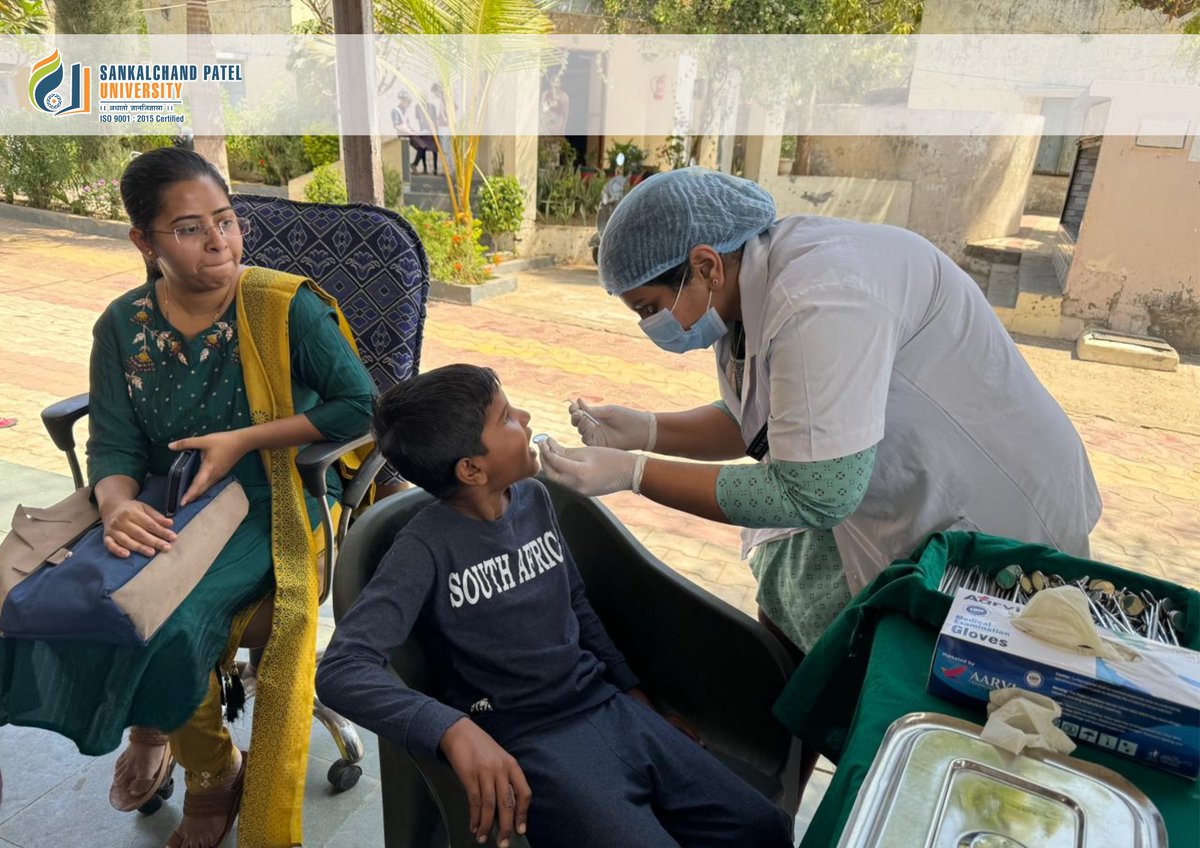spuvsn's tweet photo. The Department of Community Medicine, in collaboration with the Public Health Dentistry Department of NPDCH, celebrated 'World Oral Health Day' at one of the adopted villages, Iyasara Village, under the family adoption program.
#WorldOralHealthDay #spuevents #Npdch https://t.co/NBwQRI3b7g