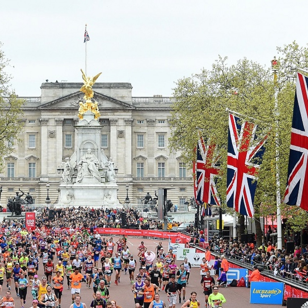 Calling all London Marathon Runners!🏃‍♂️ We are excited to offer a special bedroom rate to our Members running in the London Marathon in 2024. Please see below. 👇 rafclub.org.uk/special-offers #LondonMarathon #RoyalAirForceClub #BedroomOffer